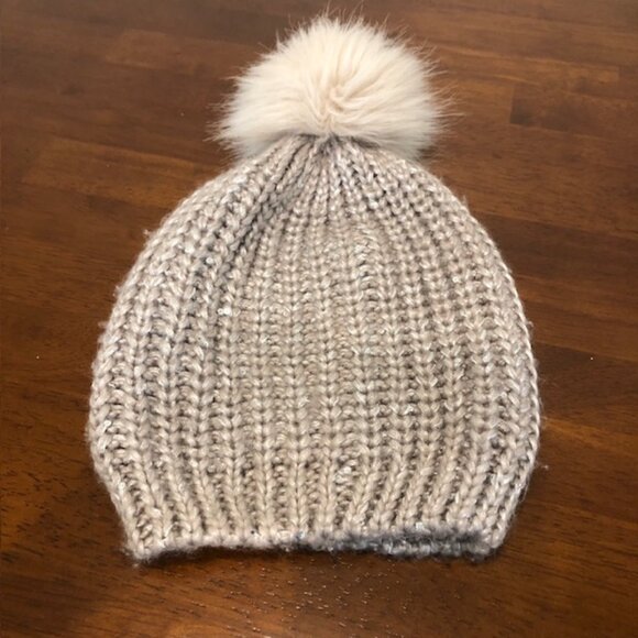 Unisex Boho Pom Pom Beanie Hat Pre-Owned. - Picture 1 of 8
